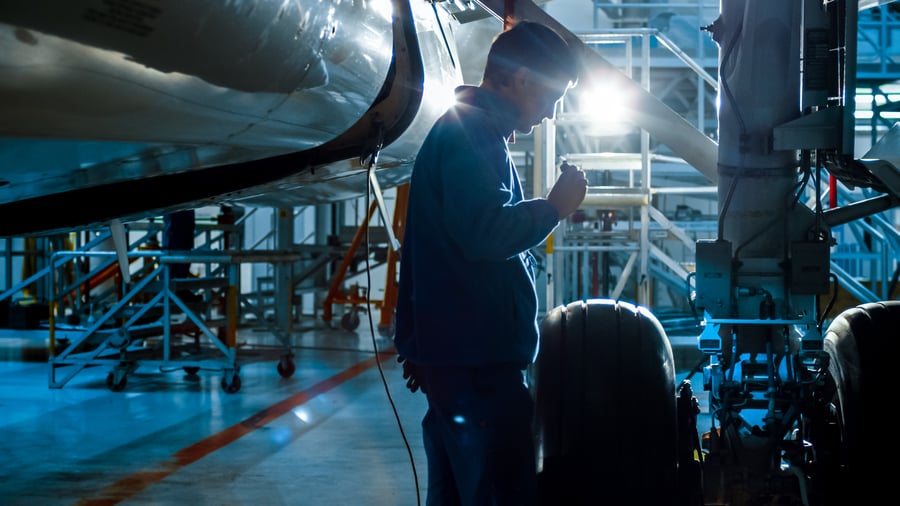 Aircraft maintenance mechanic