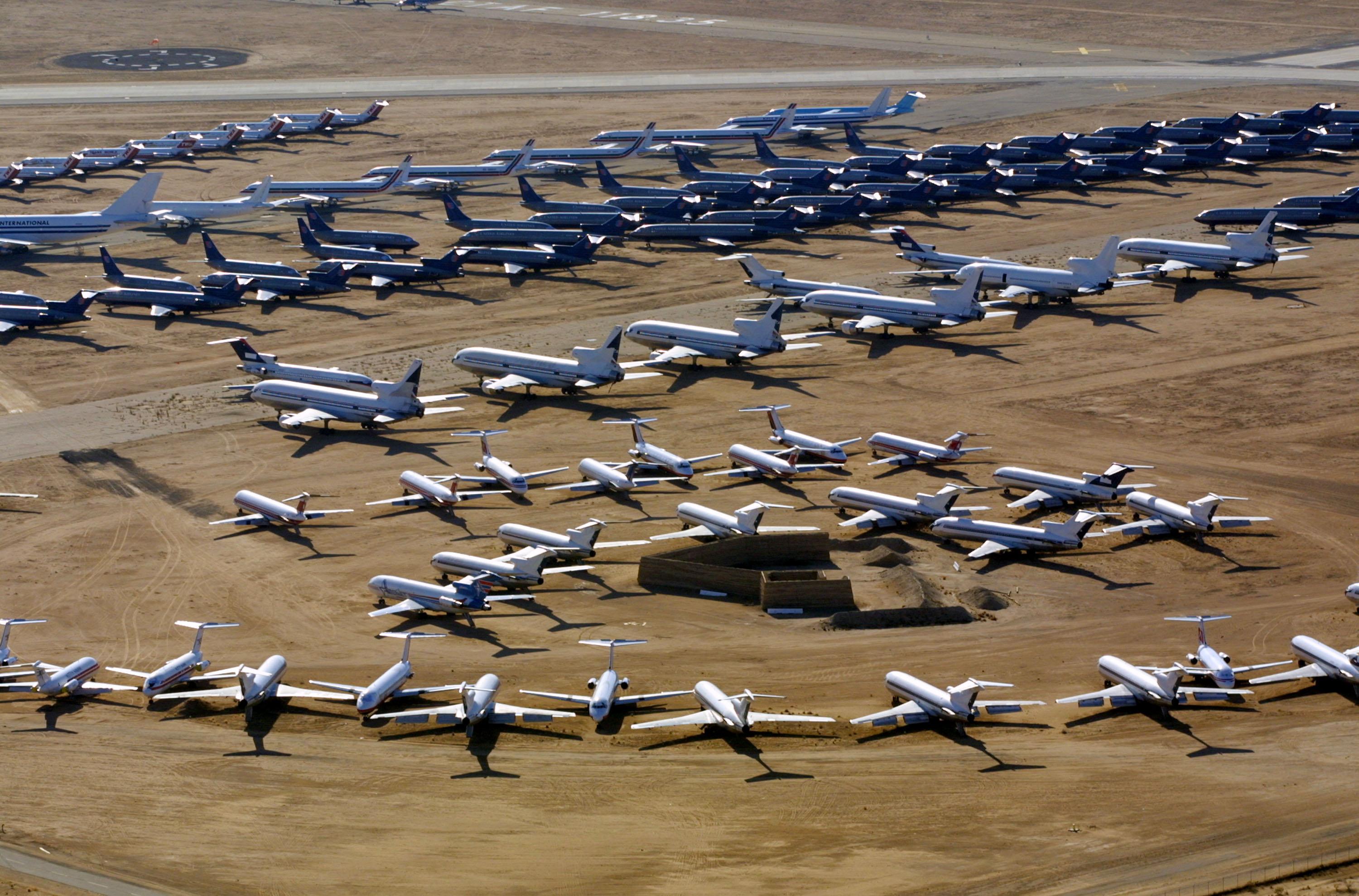 Desert Airplane Boneyards: Where Planes Go to Die … or Hibernate